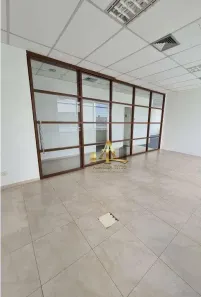 Sala Comercial para alugar, 130m² no Alphaville Centro Industrial e Empresarial/Alphaville., Barueri