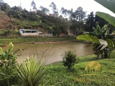 Fazenda/Sítio com 4 Quartos à venda, 200m² no Apolinário, Mairiporã