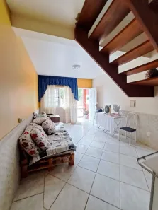 Casa com 3 Quartos à venda, 170m² no Floresta, Porto Alegre