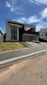 Casa com 3 Quartos à venda, 196m² no Condomínio Residencial Gaudi, Anápolis