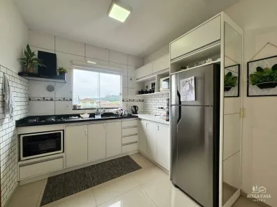 Apartamento com 2 Quartos à venda, 50m² no Costa e Silva, Joinville