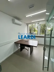 Sala Comercial para alugar, 203m² no Itaim Bibi, São Paulo