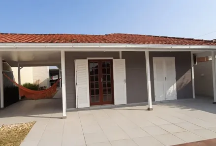 Casa com 3 Quartos à venda, 135m² no Praia do Sonho, Palhoça