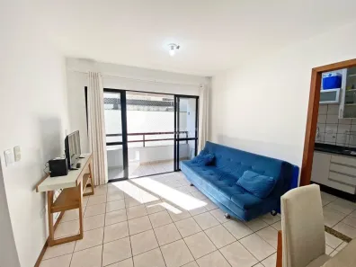 Apartamento com 2 Quartos para alugar, 70m² no Centro, Balneário Camboriú