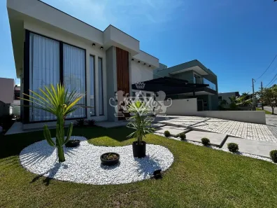 Sobrado com 4 Quartos à venda, 357m² no Costa Nova, Caraguatatuba