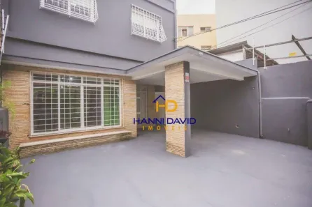 Casa com 7 Quartos à venda, 320m² no Saúde, São Paulo