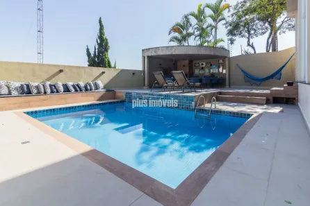 Sobrado com 4 Quartos à venda, 560m² no Jardim Leonor, São Paulo