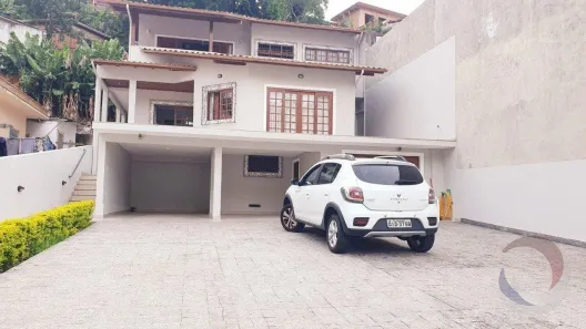 Casa com 4 Quartos à venda, 162m² no Agronômica, Florianópolis