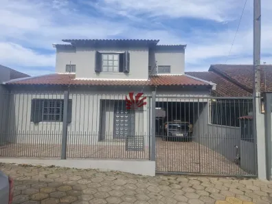 Casa com 5 Quartos para alugar, 250m² no Estância Velha, Canoas