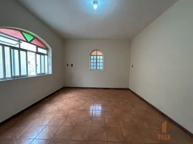 Casa com 6 Quartos para alugar, 320m² no Queluz, Conselheiro Lafaiete