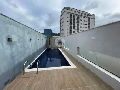 Sobrado com 3 Quartos à venda, 231m² no Vila Belmiro, Santos