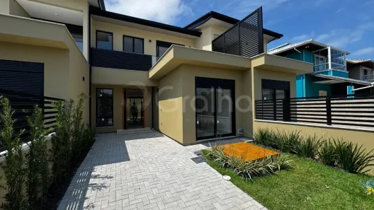 Casa com 4 Quartos à venda, 131m² no Campeche, Florianópolis