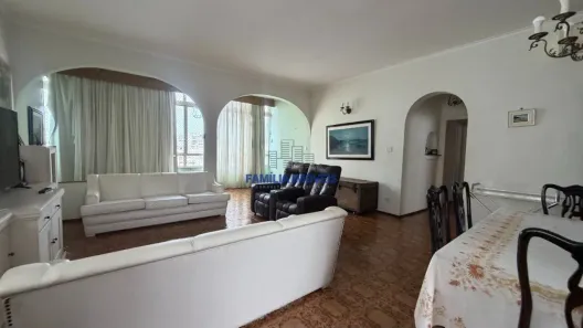 Apartamento com 3 Quartos para alugar, 140m² no Gonzaga, Santos