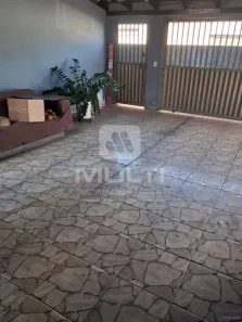 Casa com 3 Quartos à venda, 161m² no Planalto, Uberlândia