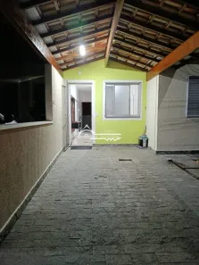 Casa de Condomínio com 2 Quartos para alugar, 110m² no Jardim Marcondes, Jacareí