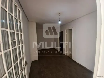 Casa com 3 Quartos à venda, 116m² no Luizote de Freitas, Uberlândia