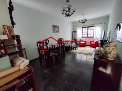 Sobrado com 3 Quartos à venda, 208m² no Vila Assunção, Santo André
