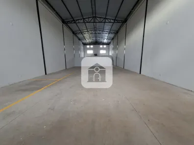 Galpão/Depósito/Armazém para alugar, 335m² no Daniel Fonseca, Uberlândia