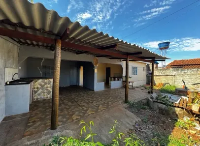 Casa com 2 Quartos à venda, 60m² no Setor Maysa Extensão, Goiânia