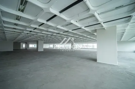 Sala Comercial para alugar, 2844m² no Jardim São Luís, São Paulo