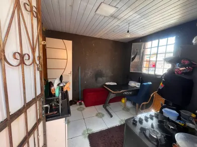 Casa de Condomínio com 3 Quartos à venda, 50m² no Tarumã, Manaus