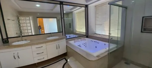 Cobertura com 3 Quartos à venda, 211m² no Santa Mônica, Uberlândia