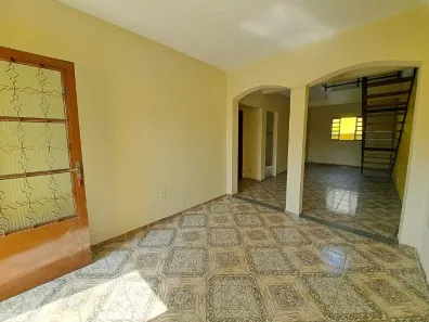 Casa com 3 Quartos à venda, 264m² no Araguaia, Belo Horizonte