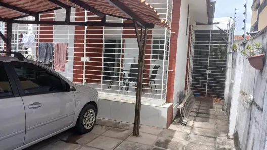 Casa com 3 Quartos à venda, 190m² no Jardim Atlântico, Olinda