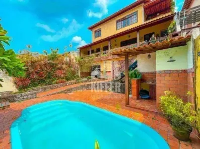Casa com 4 Quartos à venda, 420m² no Maravista, Niterói
