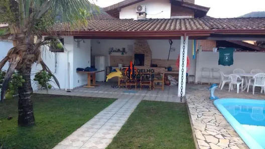 Casa com 4 Quartos à venda, 240m² no Horto Florestal, Ubatuba