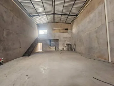 Ponto Comercial para alugar, 200m² no Dois Córregos, Piracicaba