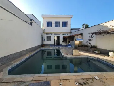 Sobrado com 5 Quartos para alugar, 254m² no Bela Aliança, São Paulo