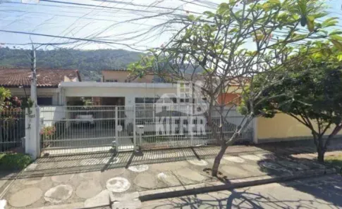 Casa com 4 Quartos à venda, 324m² no São Francisco, Niterói