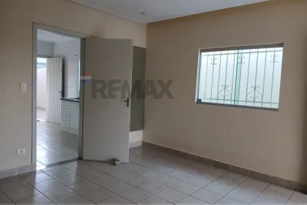 Casa com 2 Quartos para alugar, 70m² no Água Fria, São Paulo