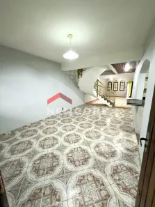 Sobrado com 3 Quartos à venda, 315m² no Vila Vitória, Santo André