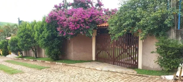 Fazenda/Sítio com 3 Quartos à venda, 275m² no Recanto das Estrelas, Itatiba