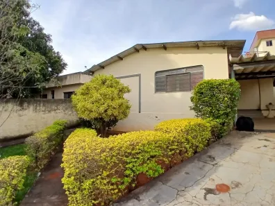 Casa com 4 Quartos à venda, 210m² no Setor Leste Universitário, Goiânia