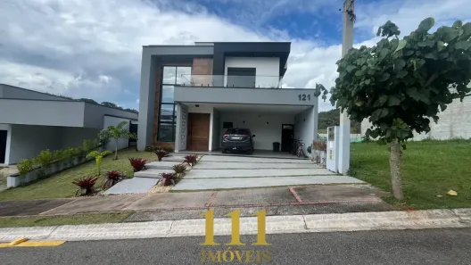 Casa de Condomínio com 4 Quartos à venda, 255m² no Itapecirica, Taubaté