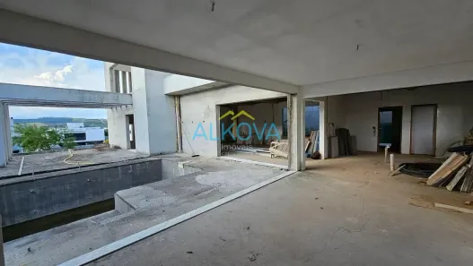 Sobrado com 4 Quartos à venda, 500m² no Condomínio Residencial Colinas do Paratehy, São José dos Campos