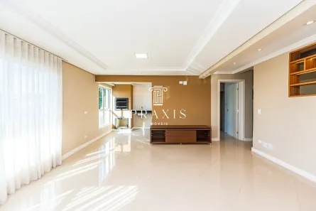 Sobrado com 3 Quartos à venda, 195m² no Pilarzinho, Curitiba