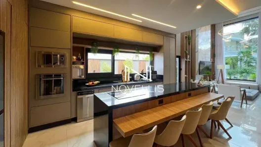 Casa de Condomínio com 3 Quartos para alugar, 310m² no Loteamento Villa Branca, Jacareí