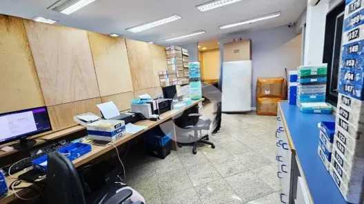 Sala Comercial à venda, 85m² no Centro, Niterói