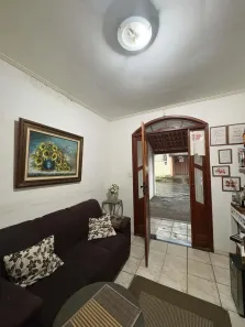 Casa com 2 Quartos à venda, 100m² no Caiçaras, Juiz de Fora