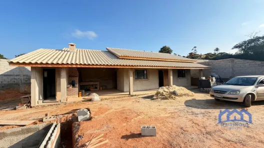 Fazenda/Sítio com 3 Quartos à venda, 1000m² no , Mairinque