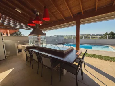 Casa de Condomínio com 4 Quartos à venda, 230m² no Urbanova III, São José dos Campos
