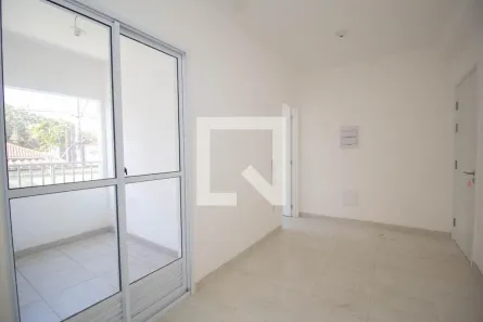 Apartamento com 2 Quartos à venda, 33m² no Vila Guedes, São Paulo