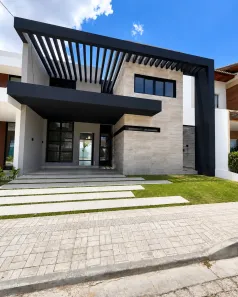 Casa de Condomínio com 4 Quartos à venda, 250m² no Centro, Petrolina