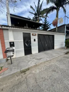 Sobrado com 3 Quartos à venda, 286m² no Vila Lavínia, Mogi das Cruzes