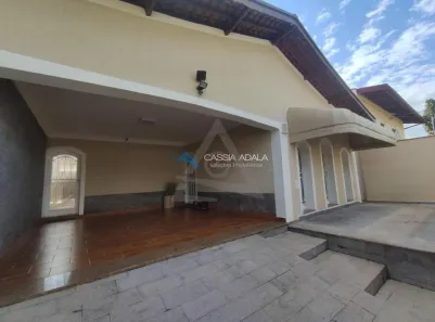 Casa com 4 Quartos à venda, 300m² no Vila Nogueira, Campinas