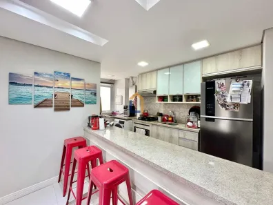 Apartamento com 2 Quartos à venda, 54m² no Tingui, Curitiba